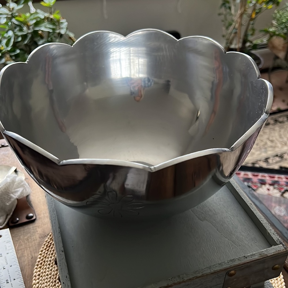Handcrafted Decorative Scalloped Metal Bowl